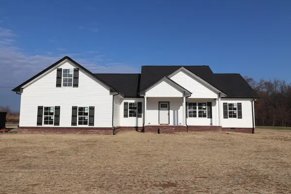 383 Old Coleytown Ln, Lafayette, TN 37083