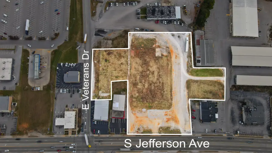 830 S Jefferson Ave, Cookeville, TN 38501 - Image #2