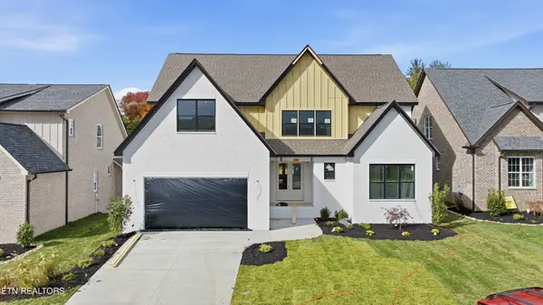 8113 Carolina Cherry Lane, Knoxville, TN 37919