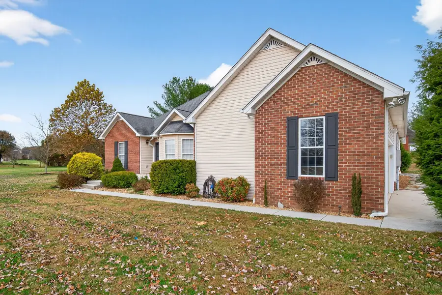 3660 Burgess Falls Rd, Sparta, TN 38583 - Image #2