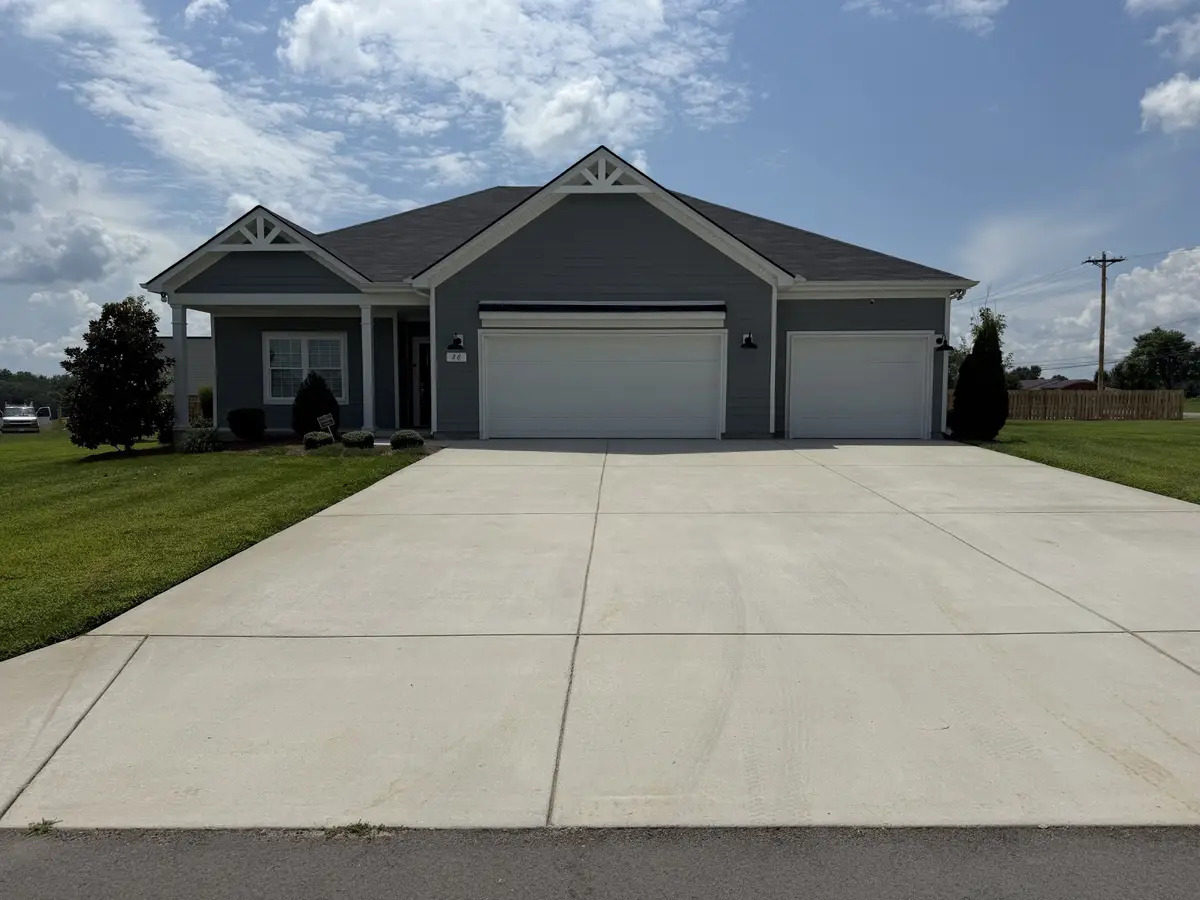 26 Mimosa Dr, Decherd, TN 37324 - Image #1