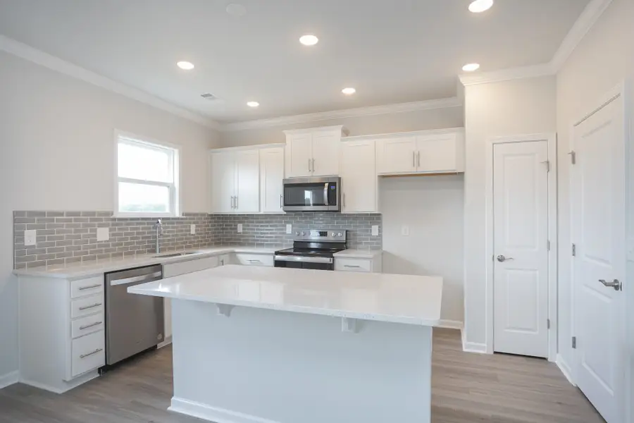 486 Jet Stream Dr, La Vergne, TN 37086 - Image #3