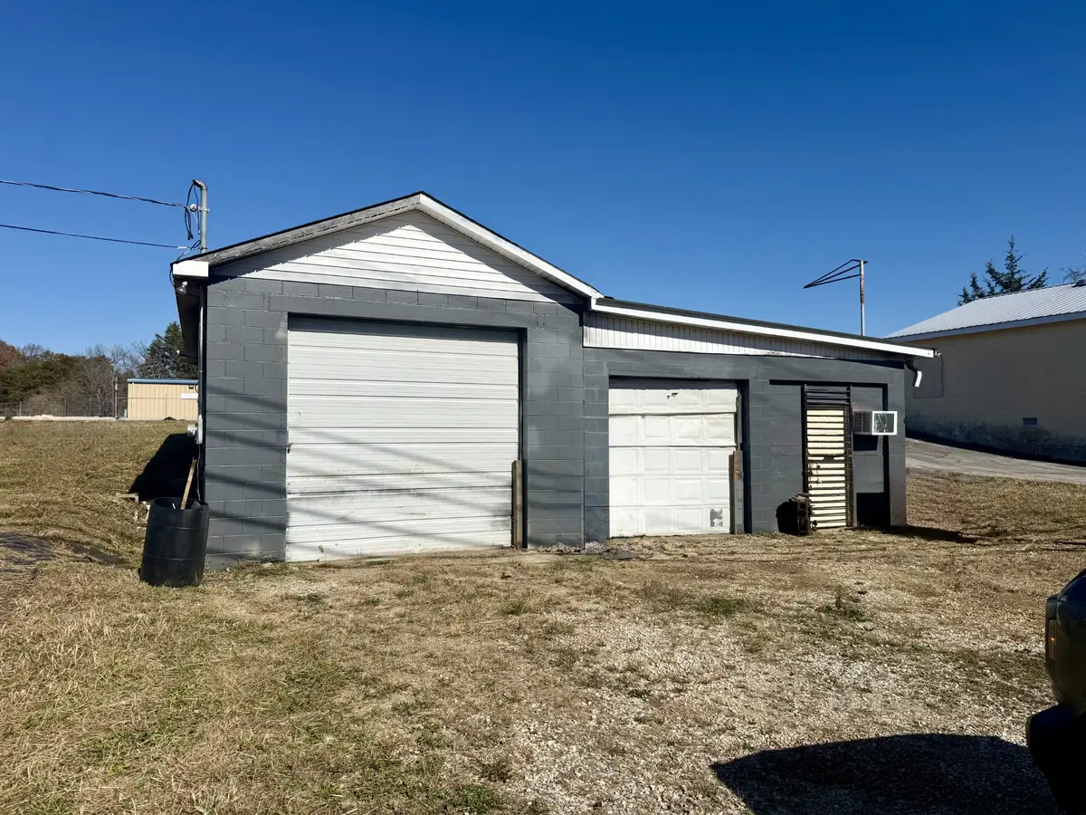 69 Old Harrison Ferry Rd, McMinnville, TN 37110 - Image #1