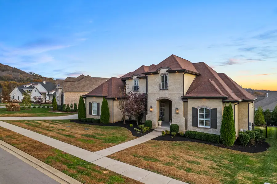 6313 Turkey Foot Ct, Franklin, TN 37067 - Image #3