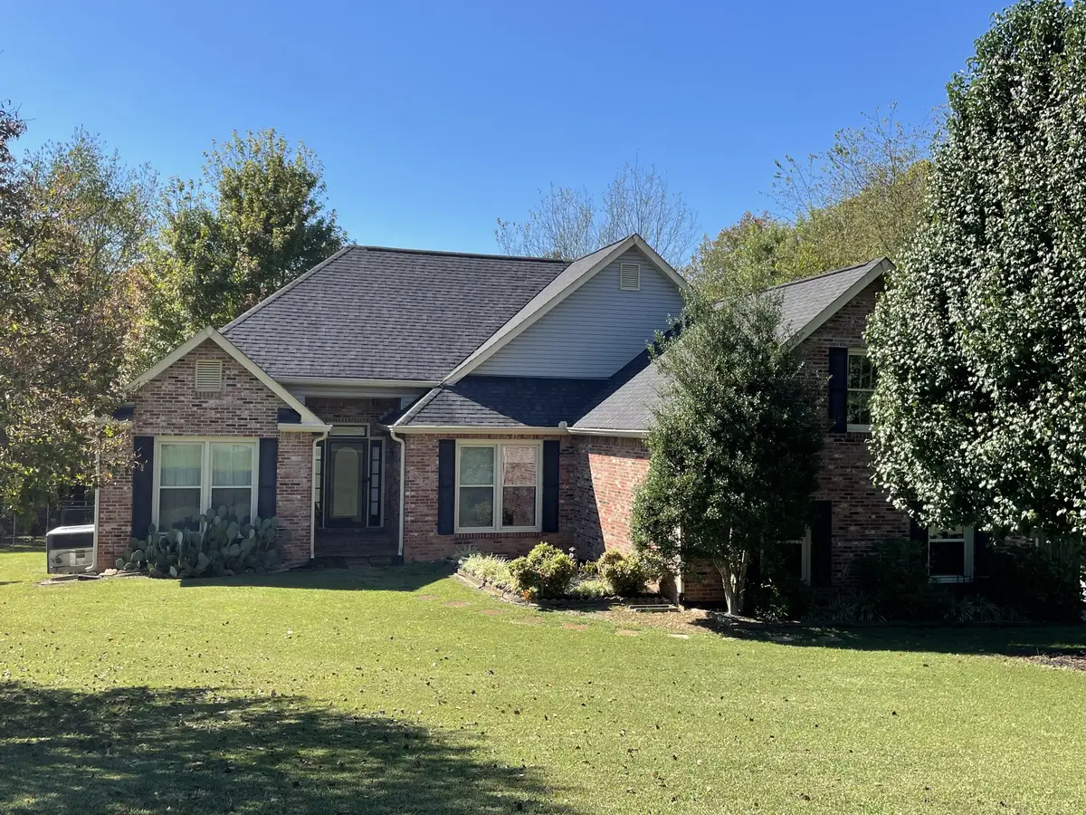 514 Lakeside Dr, Springfield, TN 37172 - Image #1