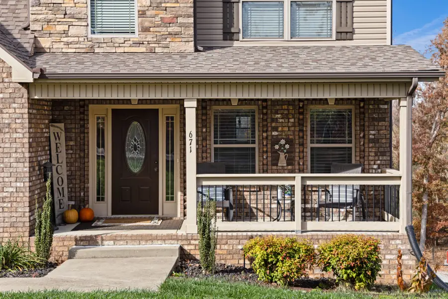 671 Salem Ridge Rd, Clarksville, TN 37040 - Image #2