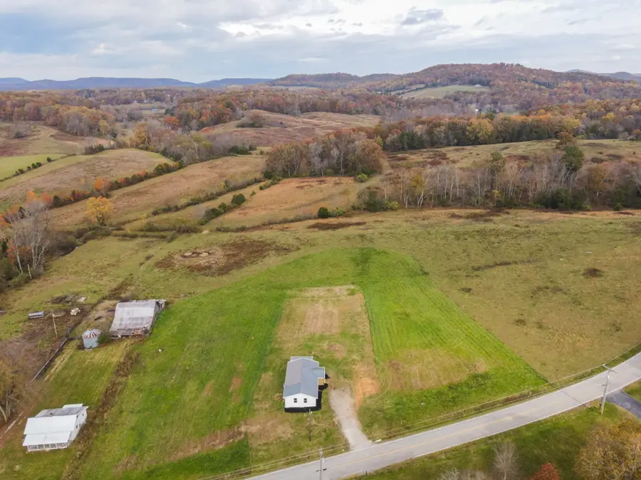 272 Terrapin Ridge Rd, Livingston, TN 38570 - Image #2