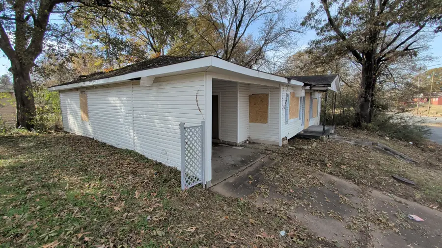 812 Brown St, Humboldt, TN 38343 - Image #2