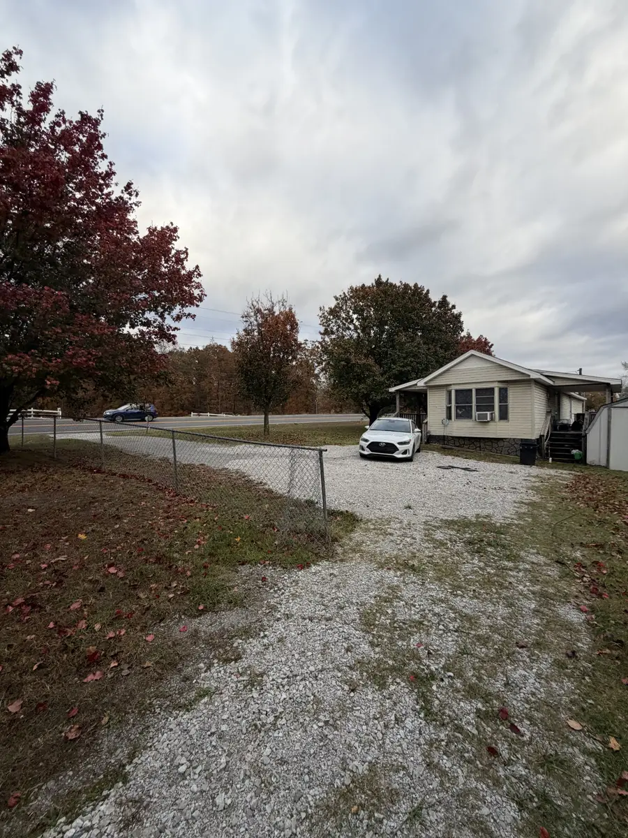 2745 Highway 47 N, White Bluff, TN 37187 - Image #2