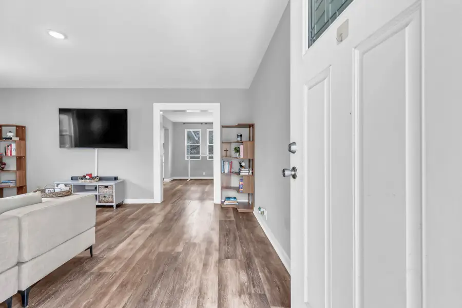 934 Charlotte St, Clarksville, TN 37040 - Image #2