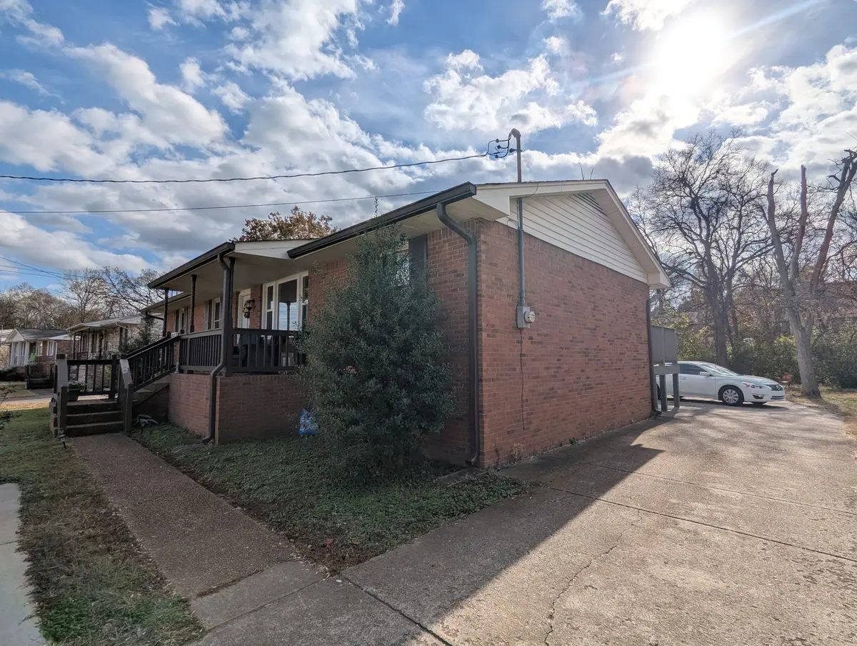 449 Janette Ave, Goodlettsville, TN 37072 - Image #1