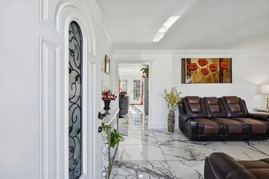 449 Janette Ave, Goodlettsville, TN 37072 - #2