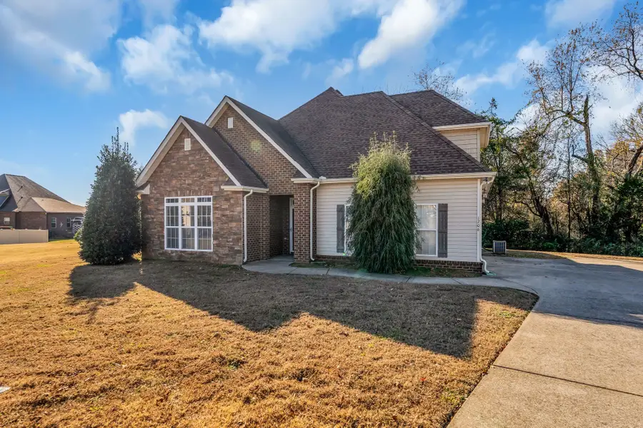 1706 Splash Pl, Murfreesboro, TN 37130 - Image #2