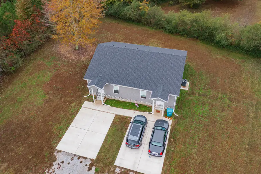 190 Himes Ln, Tullahoma, TN 37388 - Image #3