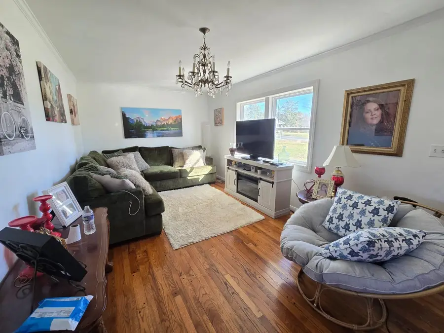 181 Camp Ridge Rd, La Follette, TN 37766 - Image #2