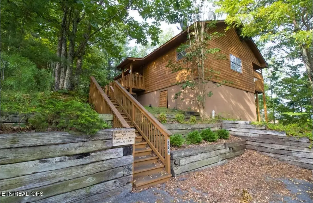 2859 Eagle Crest Way, Sevierville, TN 37876 - #1