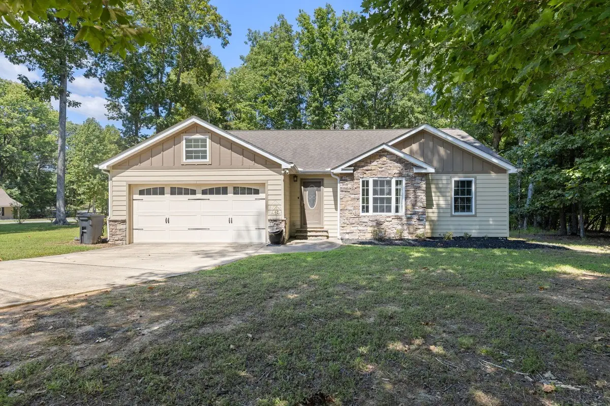 21 Hilltop Dr, Winchester, TN 37398 - Image #1