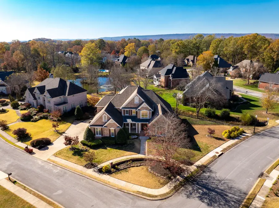 6317 Yardley Court, Hixson, TN 37343 - Image #2