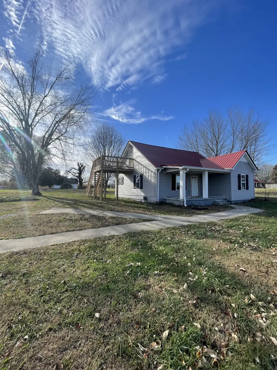 1532 Red Boiling Springs Road, Lafayette, TN 37083 - Image #2