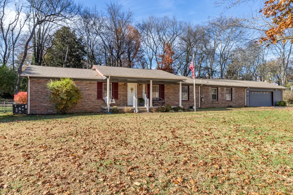 1508 Jewell Dr, Columbia, TN 38401 - Image #1