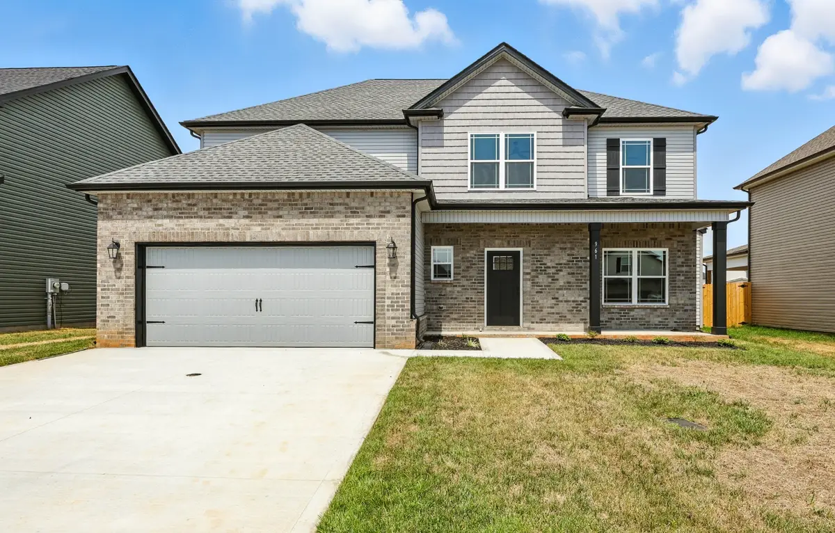 961 Isaac Dr, Clarksville, TN 37040 - Image #1