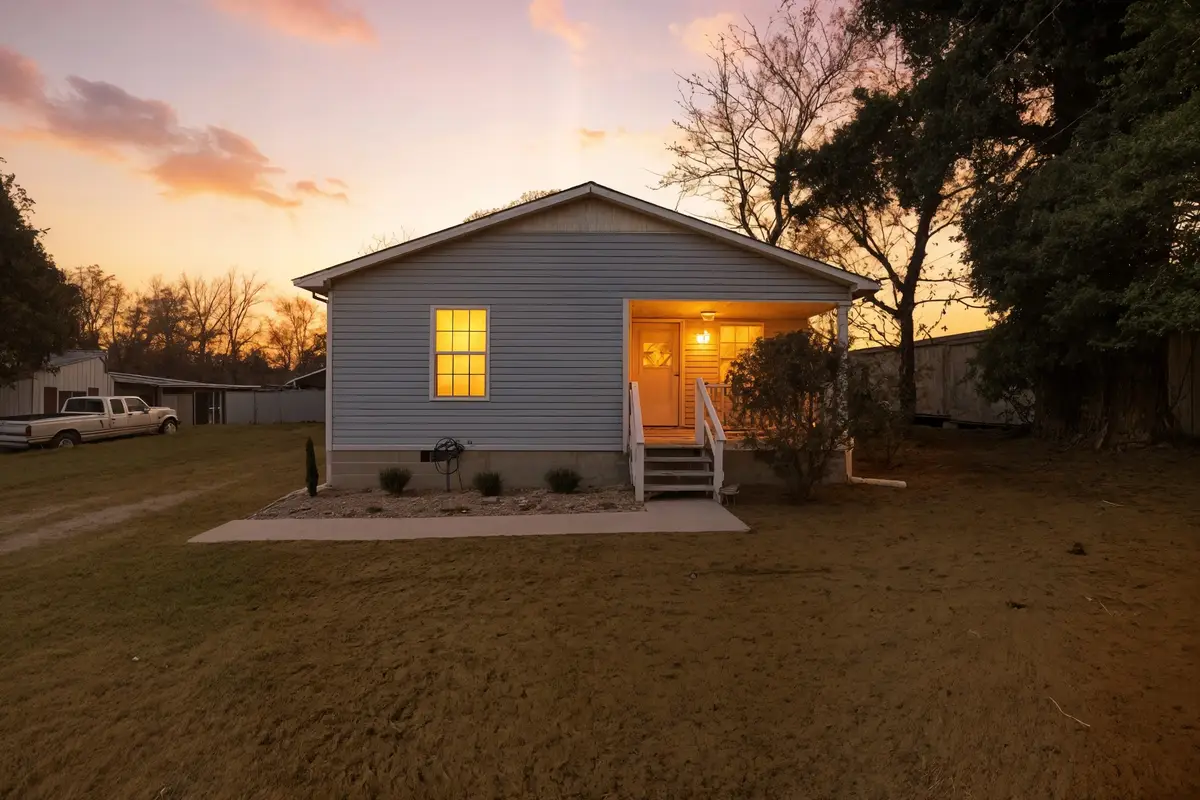 206 Weaver St, Tullahoma, TN 37388 - Image #1