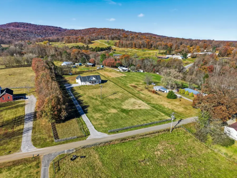 84 Tonys Ln, McMinnville, TN 37110 - Image #2