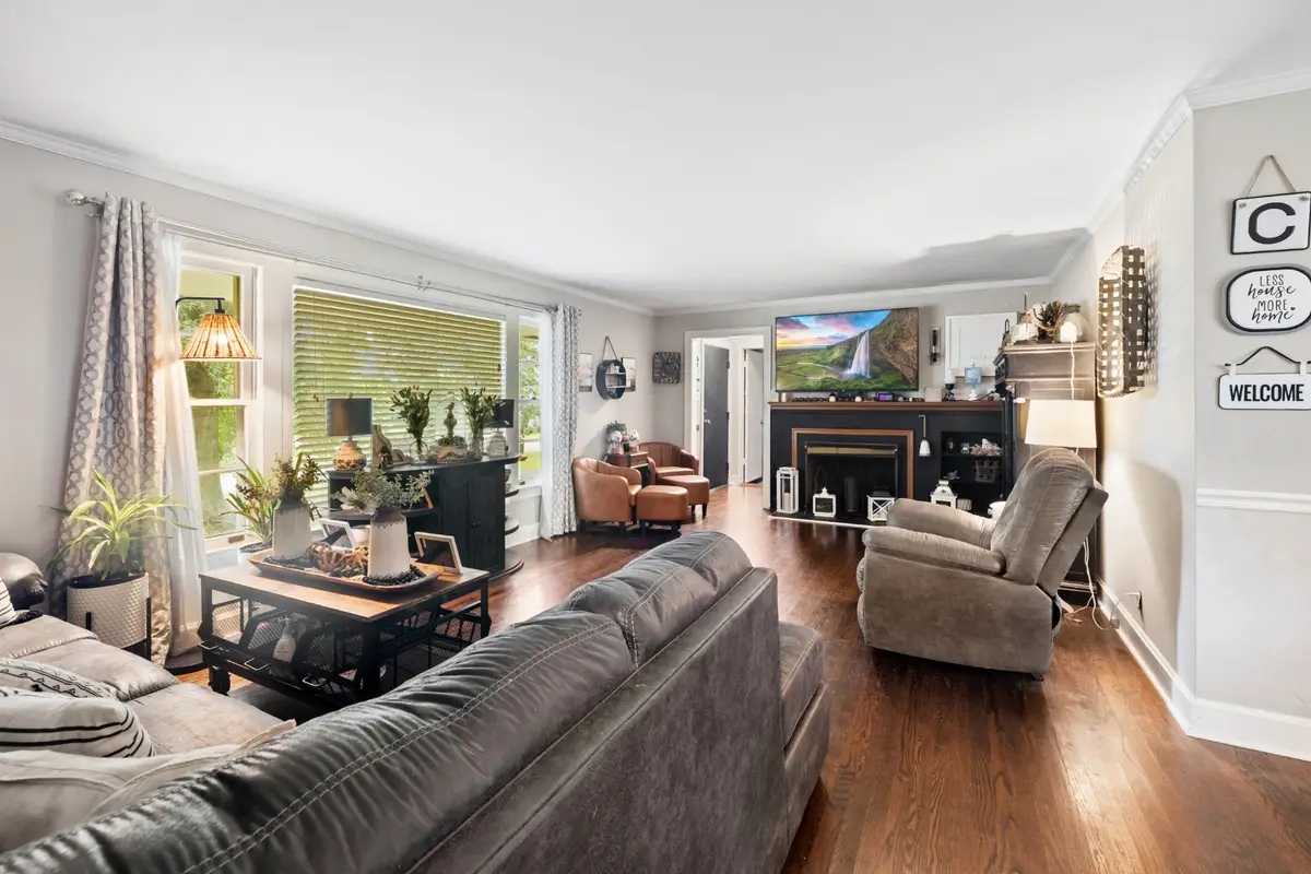 347 Oakwood Dr, Lewisburg, TN 37091 - Image #1