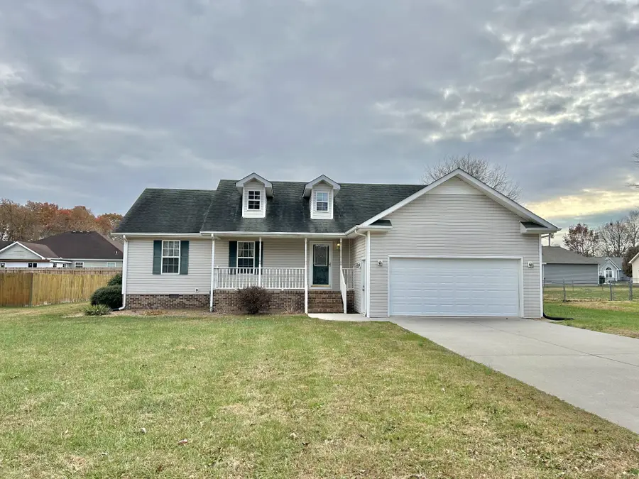 355 W Doak Rd, Manchester, TN 37355 - Image #2