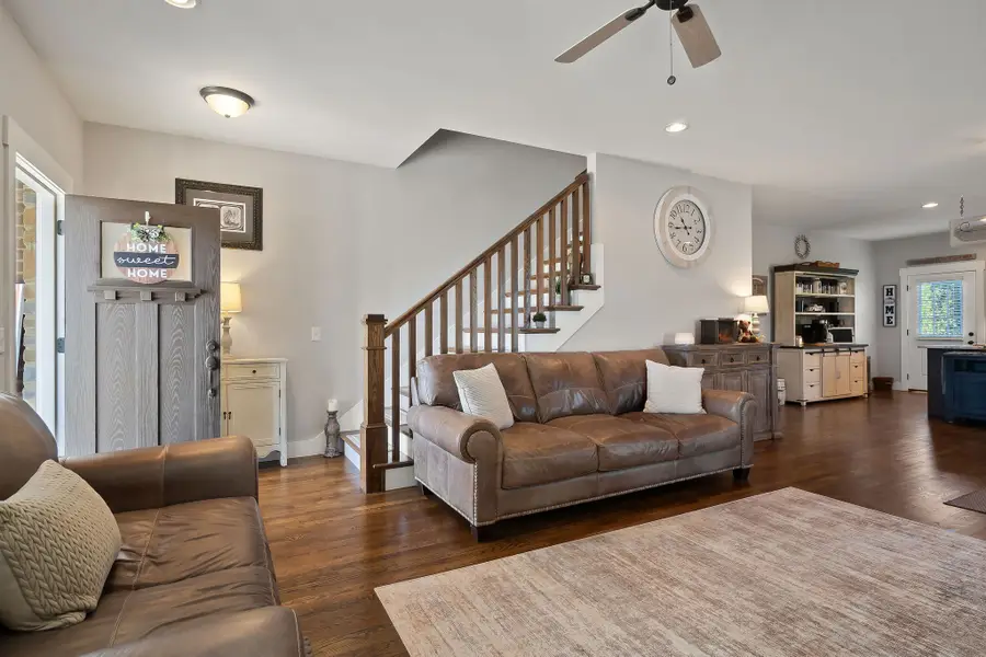 1138 Cross Pointe Dr, Cookeville, TN 38506 - Image #2