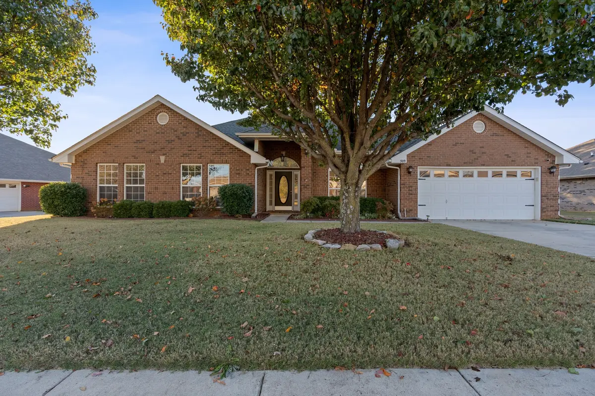 509 Summer Cove Cir Nw, Madison, AL 35757 - Image #1