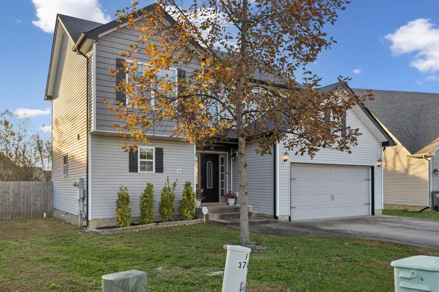 3742 Crisscross Ct, Clarksville, TN 37040 - Image #2