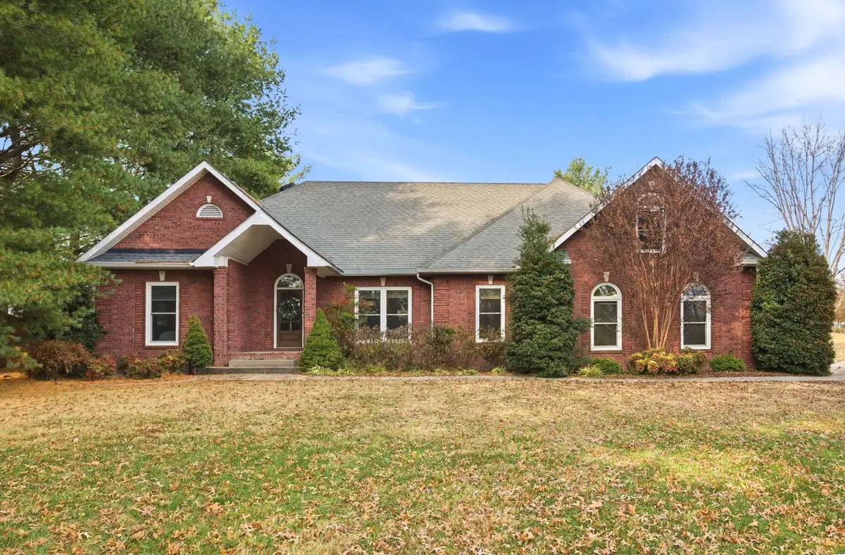 213 Bradshaw Rd, Lebanon, TN 37087 - Image #1