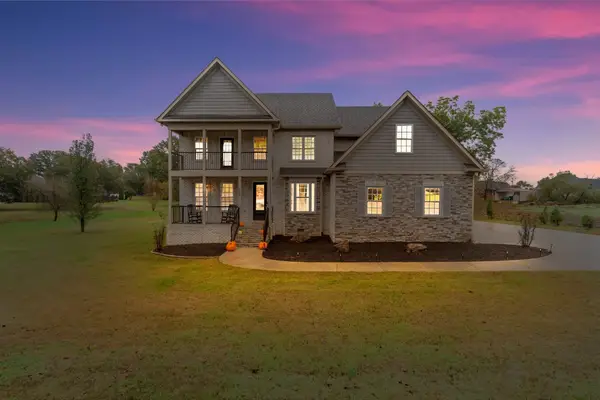 1688 Newport Pl, La Vergne, TN 37086