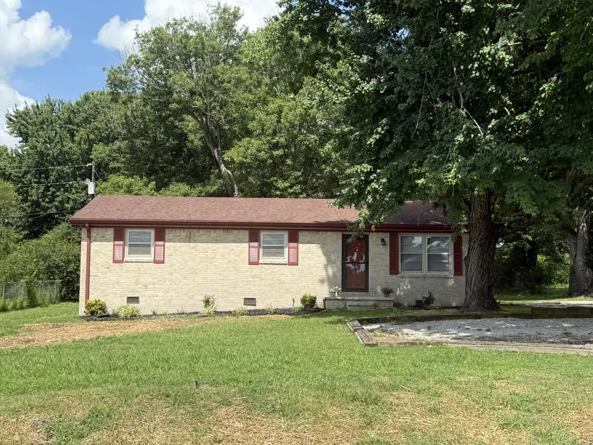 4525 Crisp Springs Rd, McMinnville, TN 37110 - Image #1