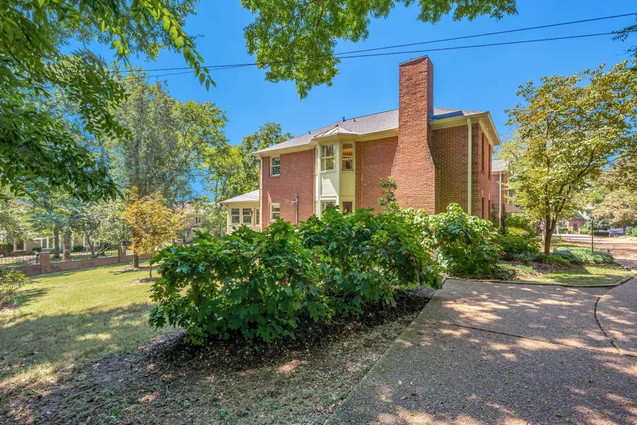 620 Estes Rd, Nashville, TN 37215 - Image #2