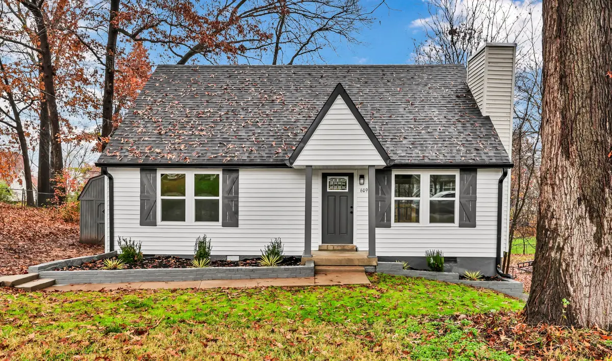 609 Bay Ln, Clarksville, TN 37042 - Image #1