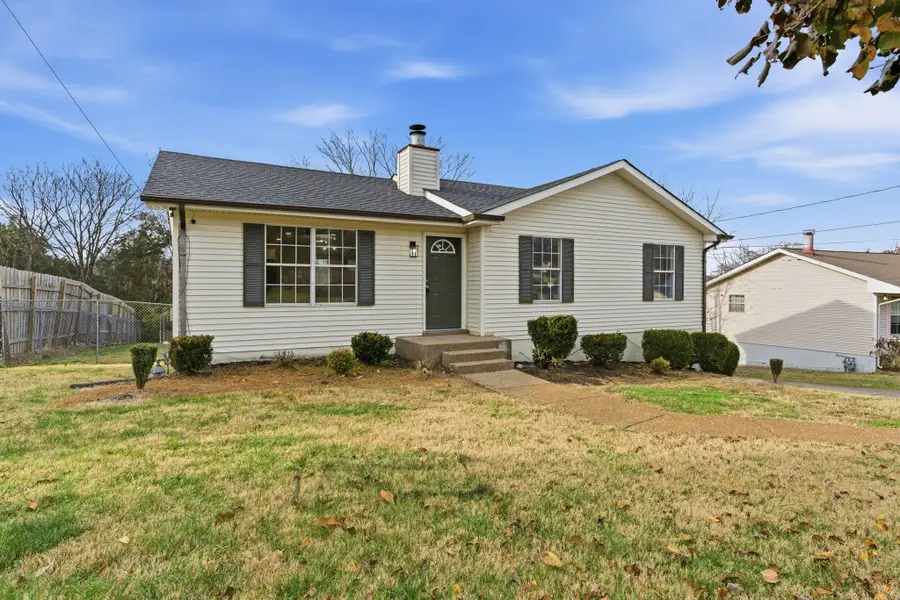 1264 Tuckahoe Dr, Nashville, TN 37207 - Image #2