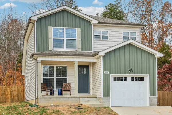 402 Hillside Dr, Clarksville, TN 37040