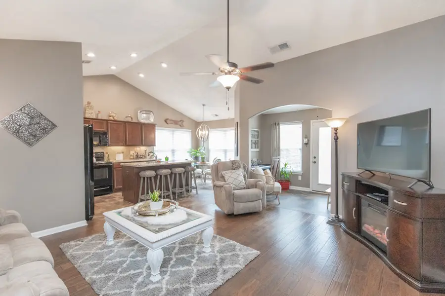 395 Devon Chase Hl #6001, Gallatin, TN 37066 - Image #2