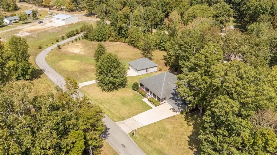 115 Partridge Ln, Savannah, TN 38372 - Image #2