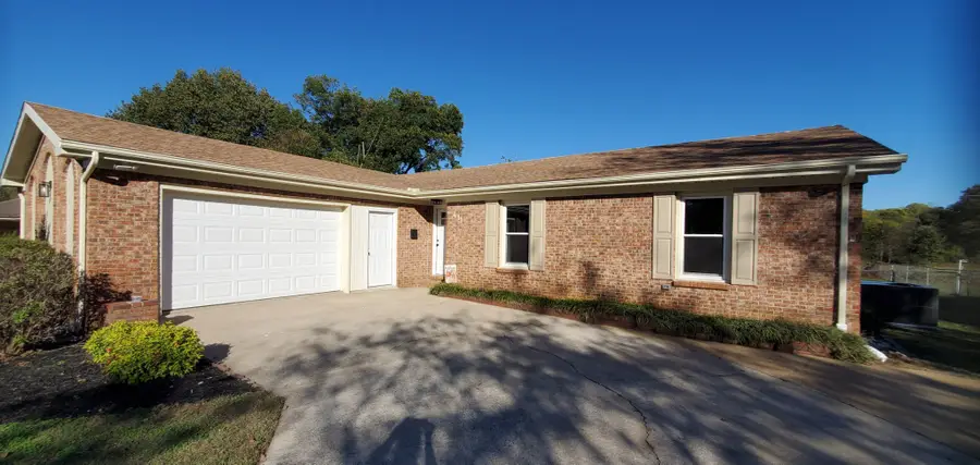 411 Honey Locust Dr, South Fulton, TN 38257 - Image #2