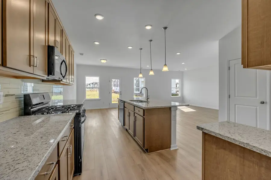 404 Stratford Station Drive, Lebanon, TN 37087 - Image #3