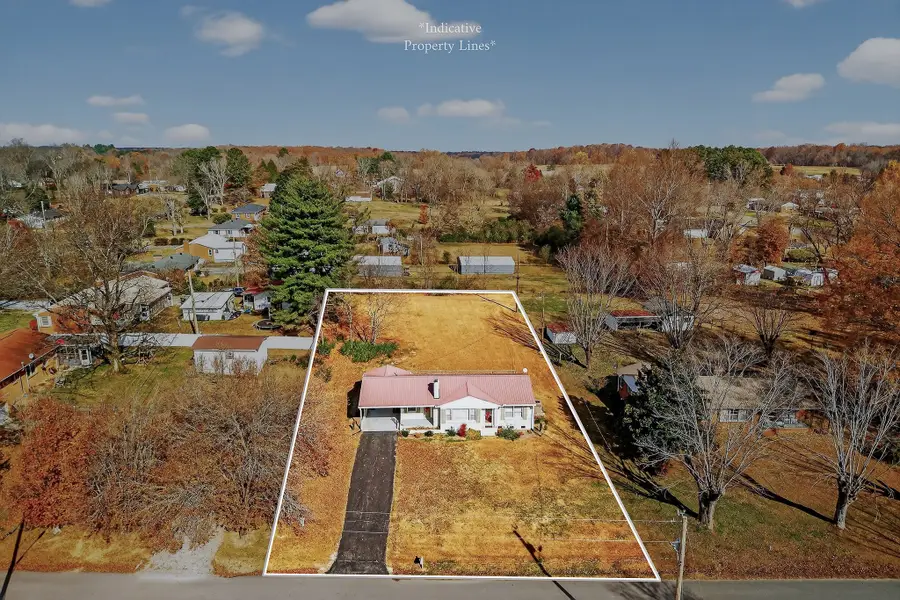 111 Roosevelt Rd, McMinnville, TN 37110 - Image #2