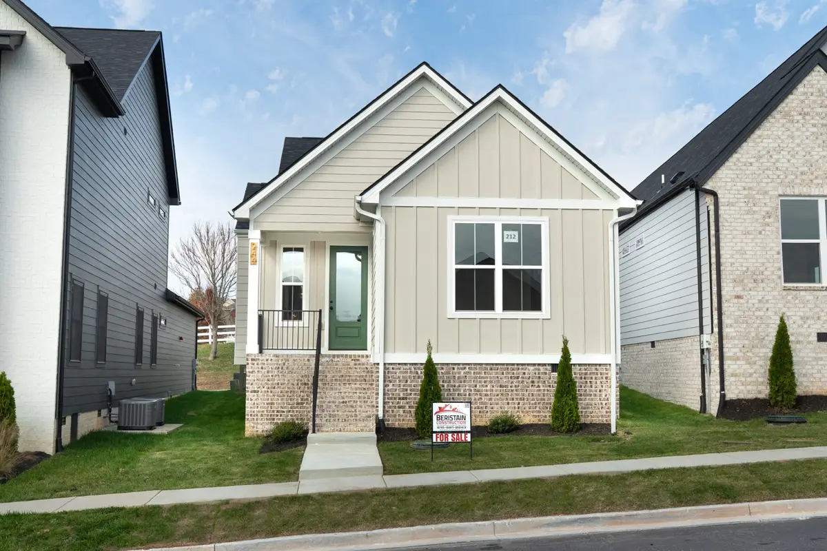 244 Franklin Street, Pleasant View, TN 37146 - Image #1