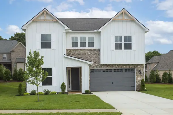 7002 Thunderhead Way, Spring Hill, TN 37174