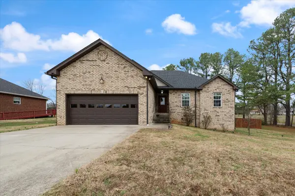 406 Hobbs Dr, White House, TN 37188