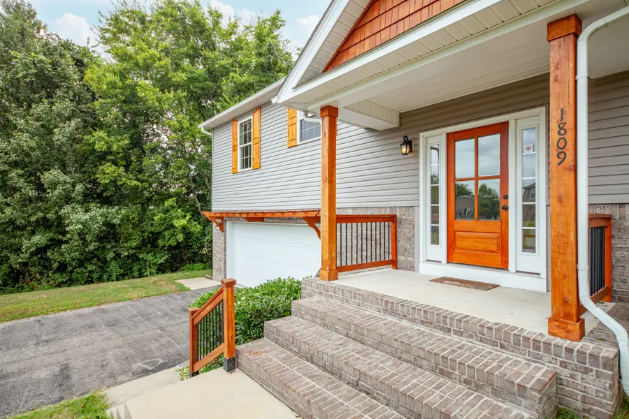 1809 Susan Rd, Columbia, TN 38401 - Image #2