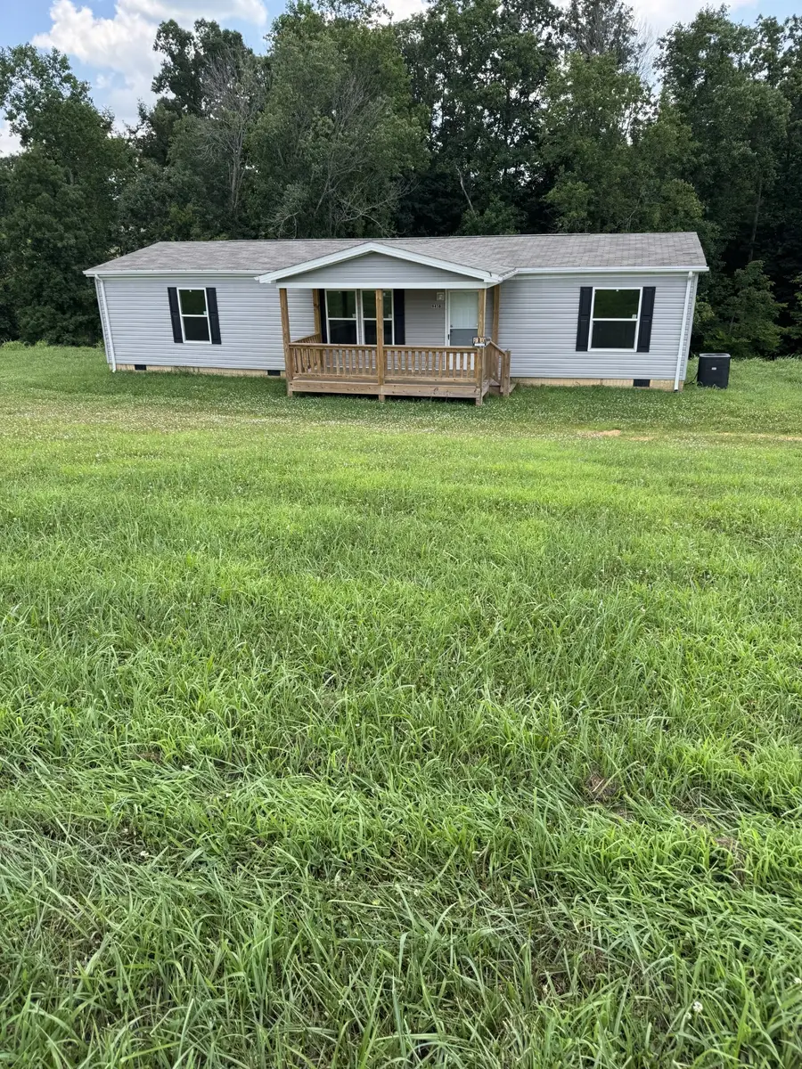 9458 Sunrise Road, Red Boiling Springs, TN 37150 - Image #2