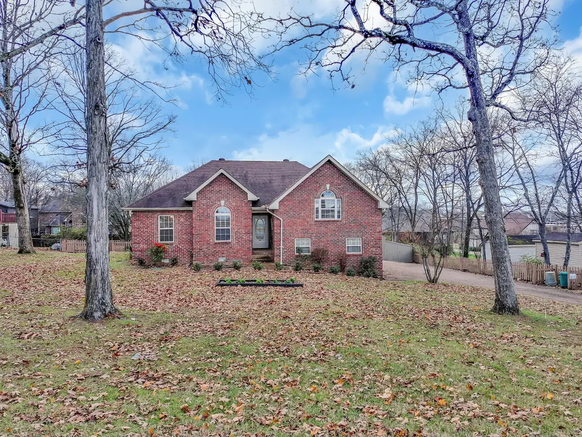 131 Lane Dr, Mount Juliet, TN 37122 - Image #1